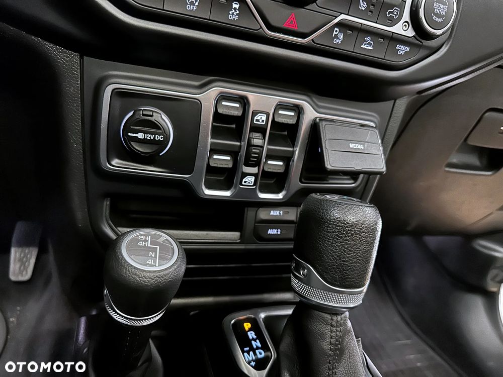 Jeep Wrangler 3.6 Unlim Moab - 12