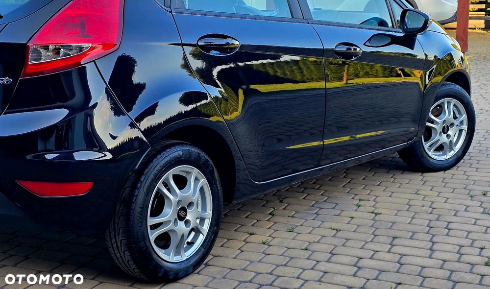 Ford Fiesta 1.4 Champions Edition - 5