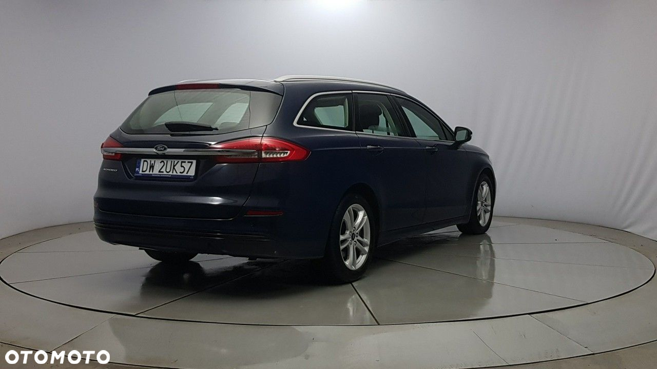 Ford Mondeo - 7