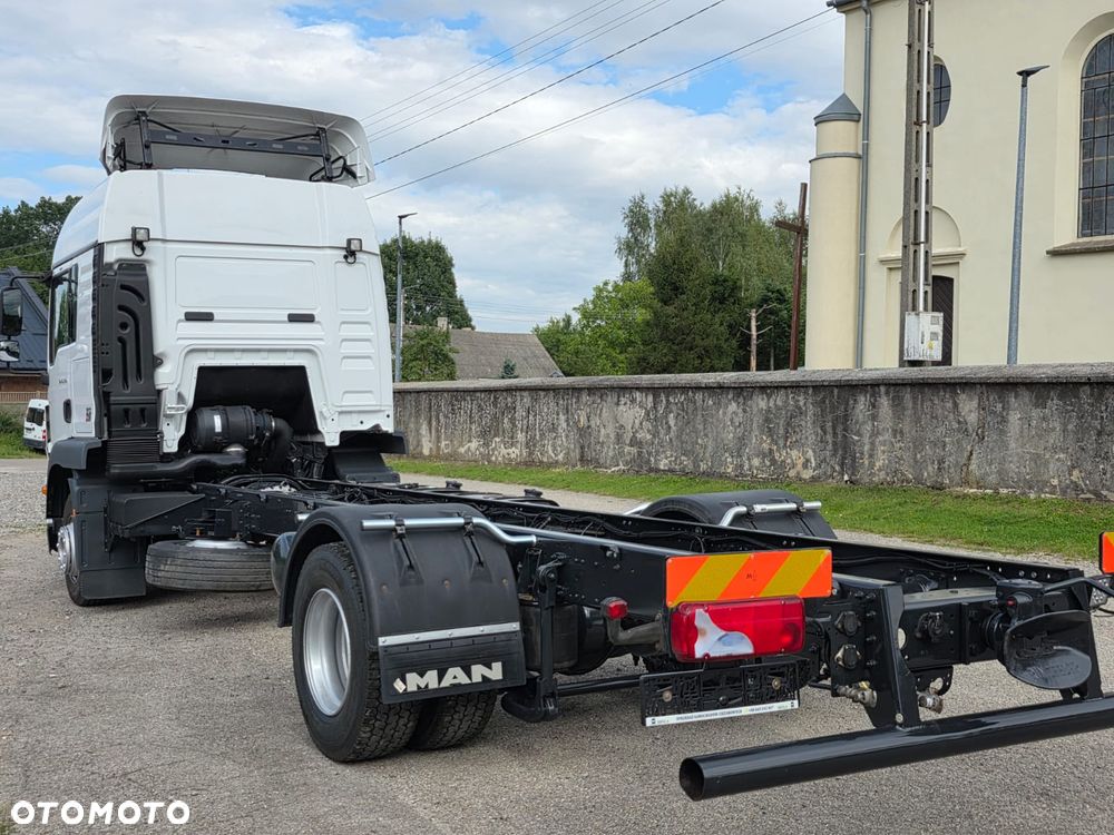 MAN TGM 15.290 / LIFT / KLIMA POSTOJOWA /  RAMA / LAWETA  / DO ŻYWCA / POMOC DROGOWA / CAŁY NA PODUSZKACH / E6 / ROZSTAW OSI 5.40M / STAN BARDZO DOBRY - 12