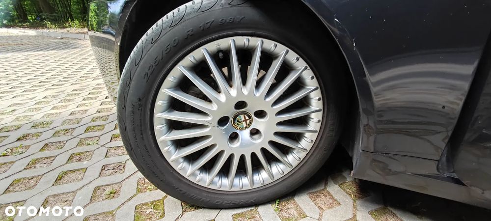 Alfa Romeo 159 1.9 JTDM 16V DPF Distinctive - 31