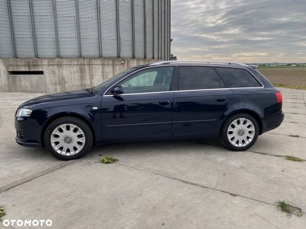 Audi A4 Avant - 10