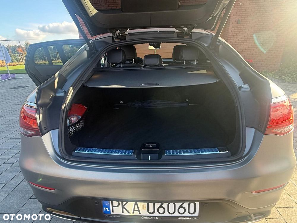 Mercedes-Benz GLC - 6