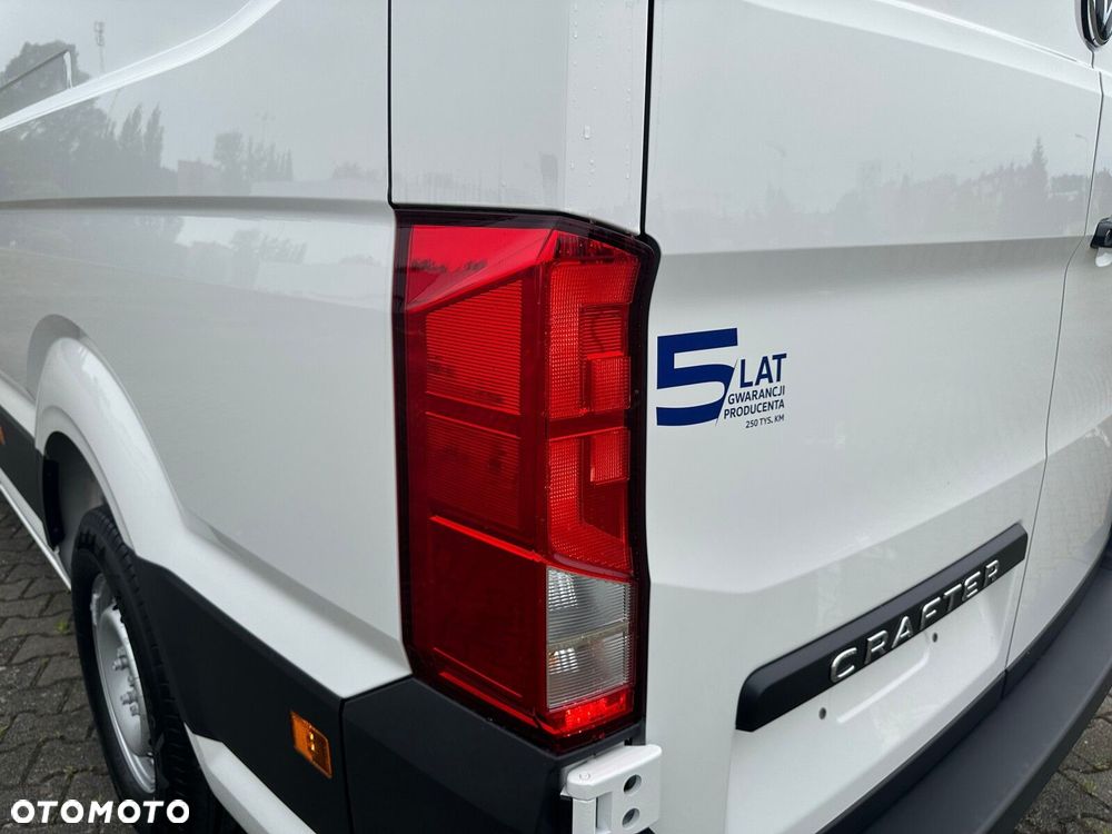 Volkswagen Crafter 35 2.0 TDI L4H3 4490 177 KM - 25