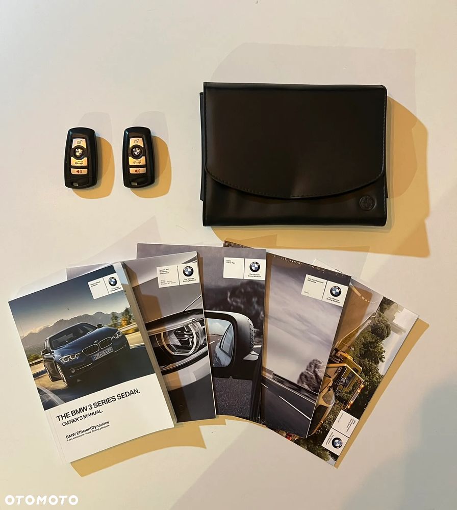BMW Seria 3 320i - 19