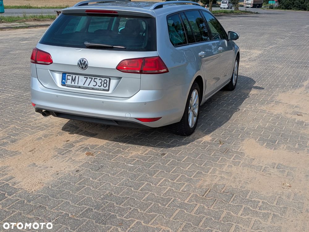 Volkswagen Golf 1.6 TDI BlueMotion Technology Lounge - 4