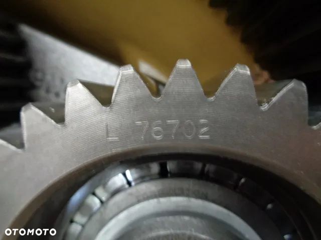 Zwolnica układ planetarny obudowa John Deere 6100 - 9