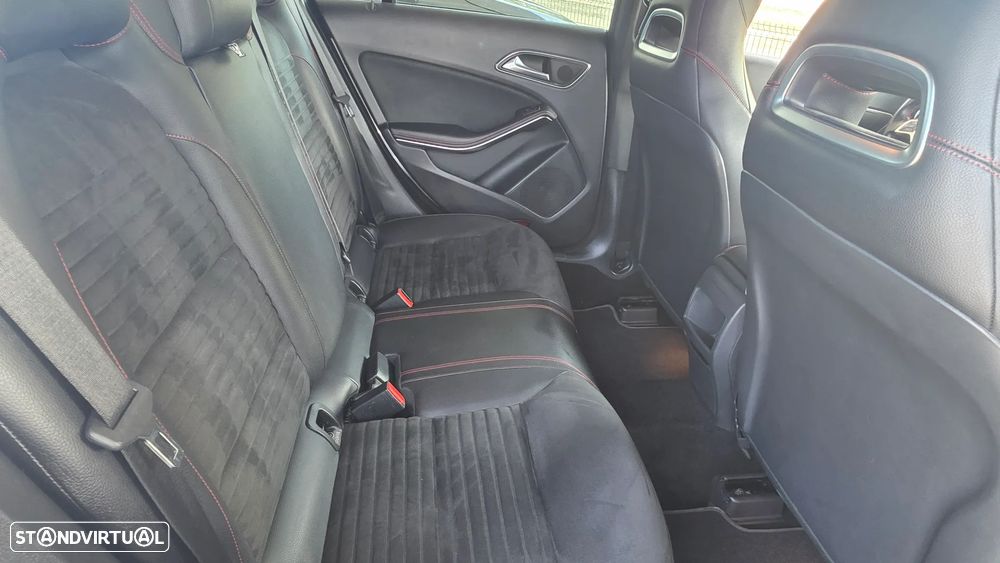 Mercedes-Benz CLA 200 CDI AMG Line - 20