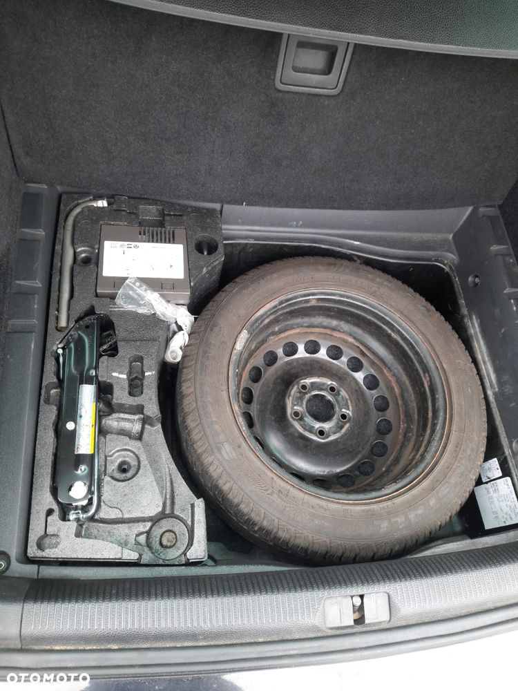 Volkswagen Passat - 7