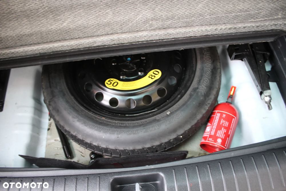 Kia Sportage 1.7 CRDI 2WD ISG Spirit - 24