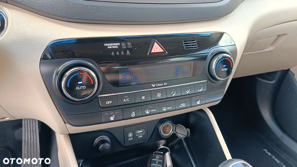 Hyundai Tucson 1.7 CRDI BlueDrive Style 2WD - 31