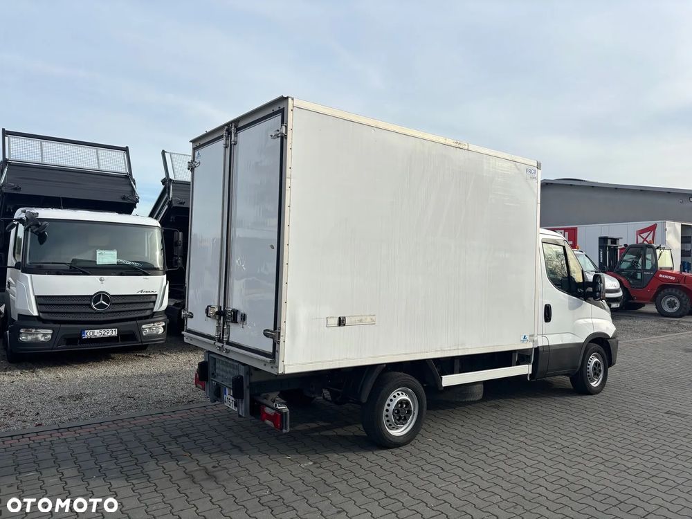 Iveco 35S13,,35S14,,35S15 - 5