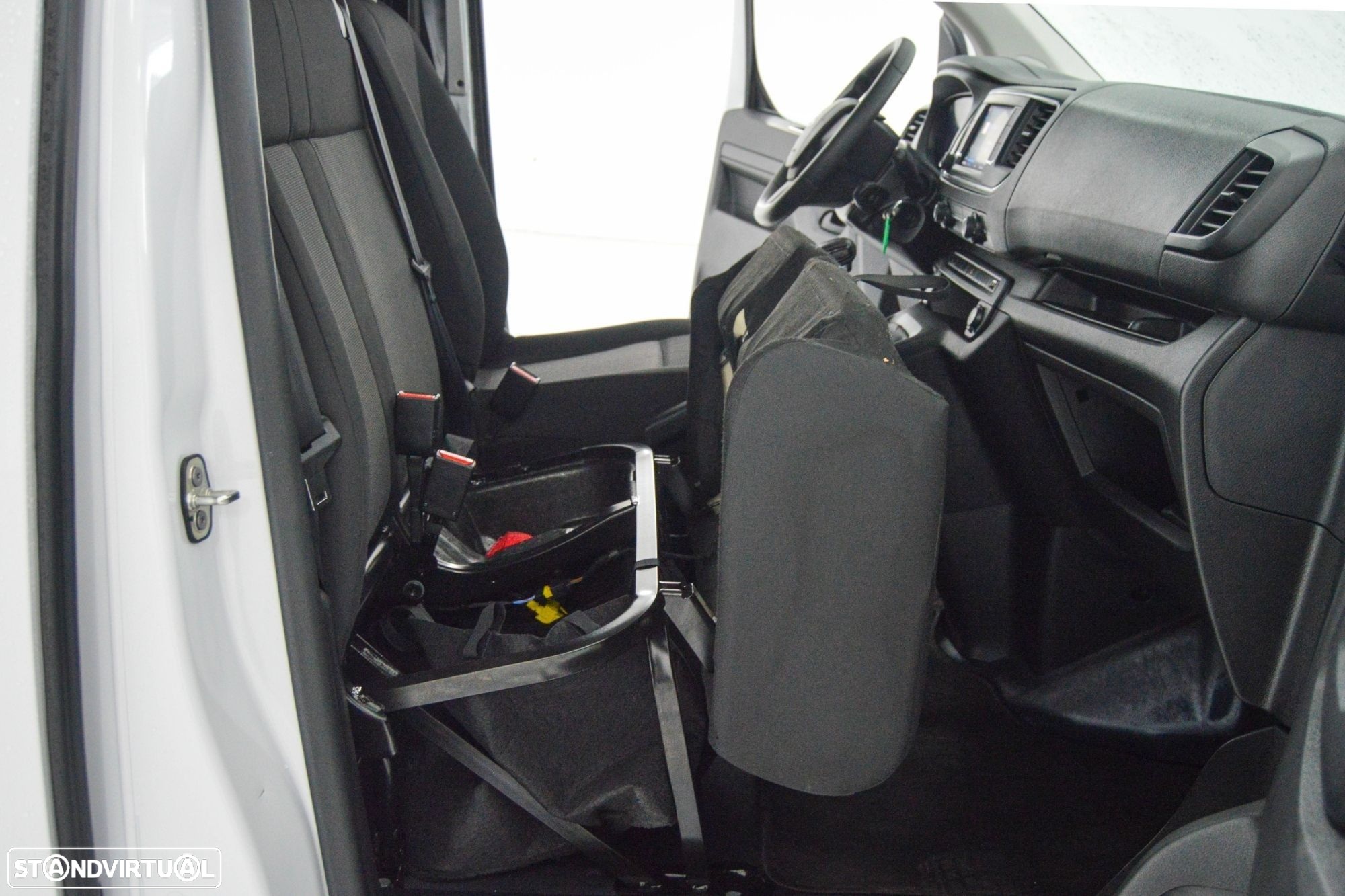 Peugeot Expert 1.5 BlueHDi L2H1 Premium Standard - 8
