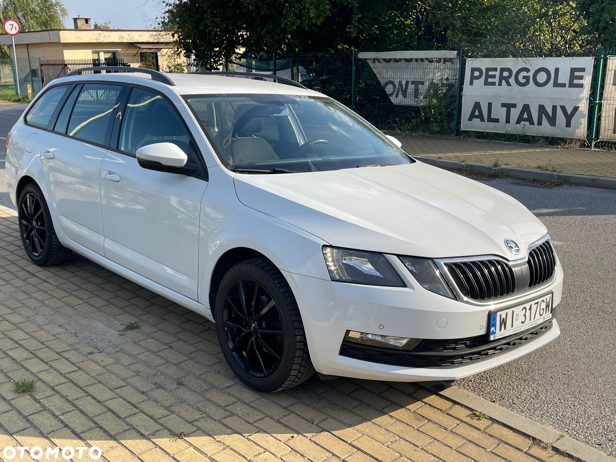 Skoda Octavia 1.6 TDI Ambition - 3