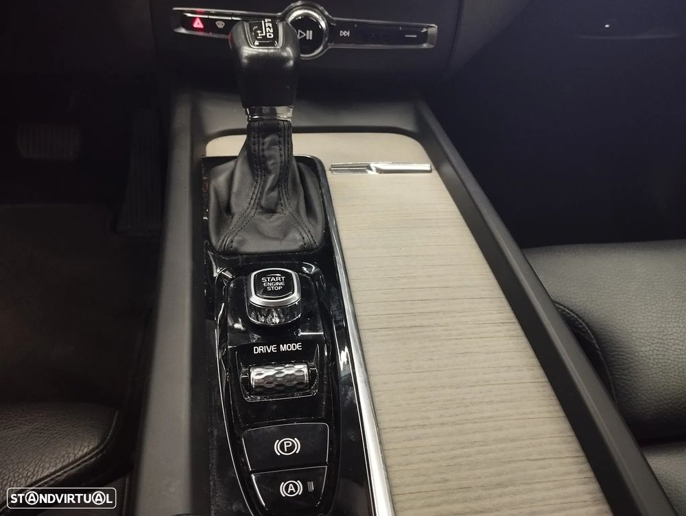 Volvo XC 60 2.0 D4 Inscription Geartronic - 35