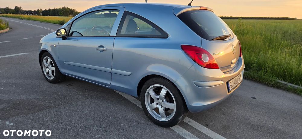 Opel Corsa 1.0 12V Enjoy - 3