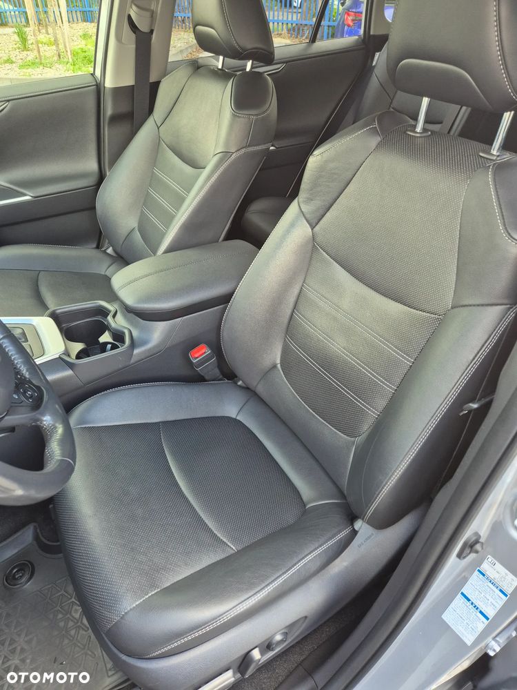 Toyota RAV4 - 5