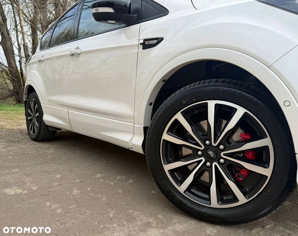 Ford Kuga 1.5 EcoBoost FWD ST-Line - 9