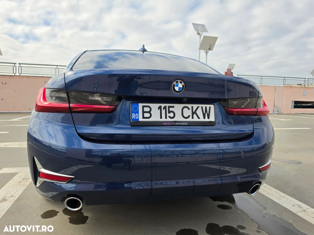 BMW Seria 3 320d xDrive AT MHEV - 8