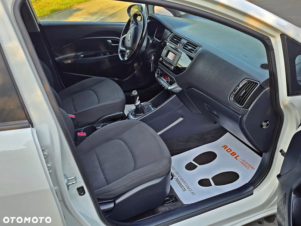 Kia Rio 1.4 ISG Dream-Team Edition - 16