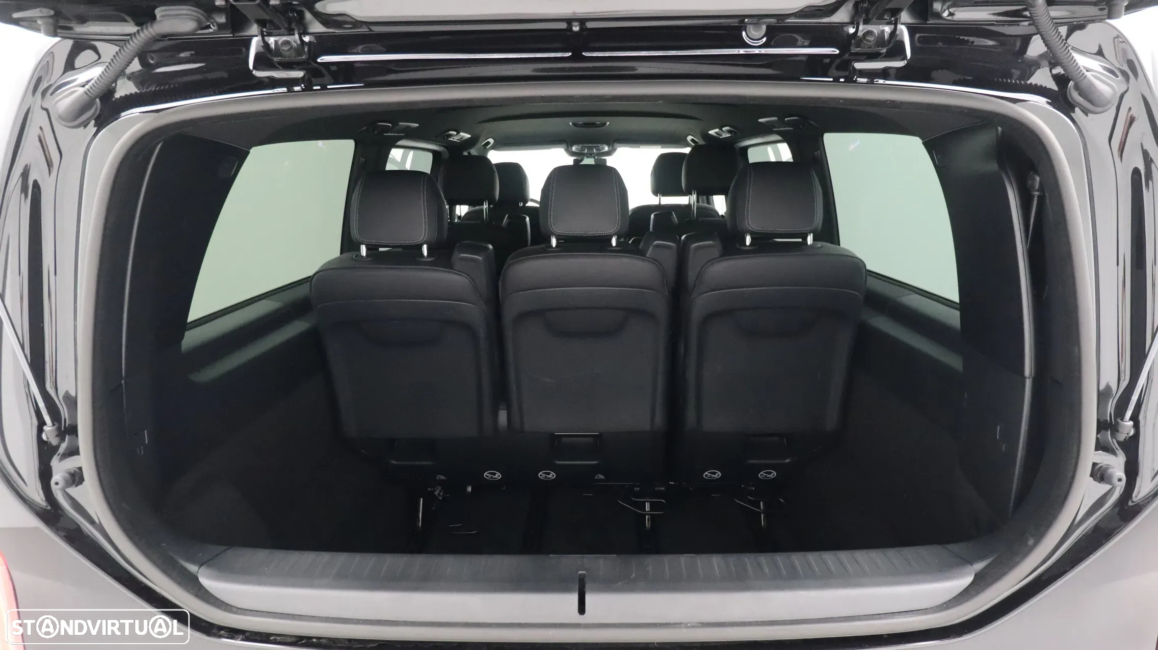 Mercedes-Benz V 250 d Longo Avantgarde - 36