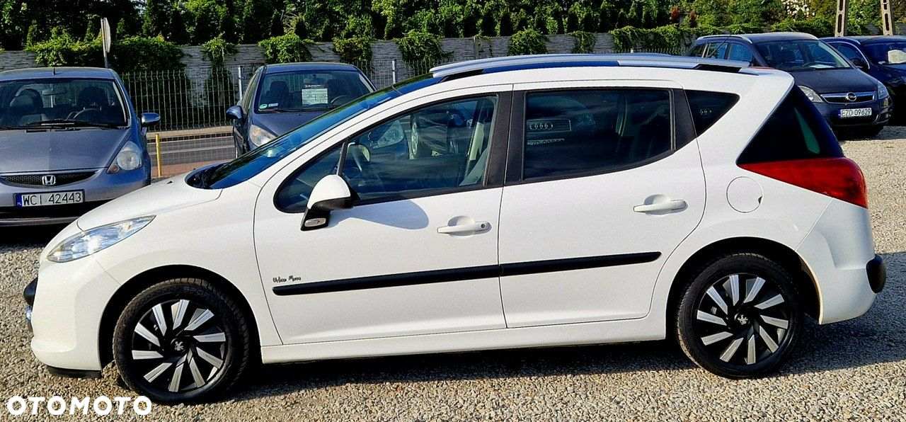 Peugeot 207 1.6 HDi 16V U Move - 11