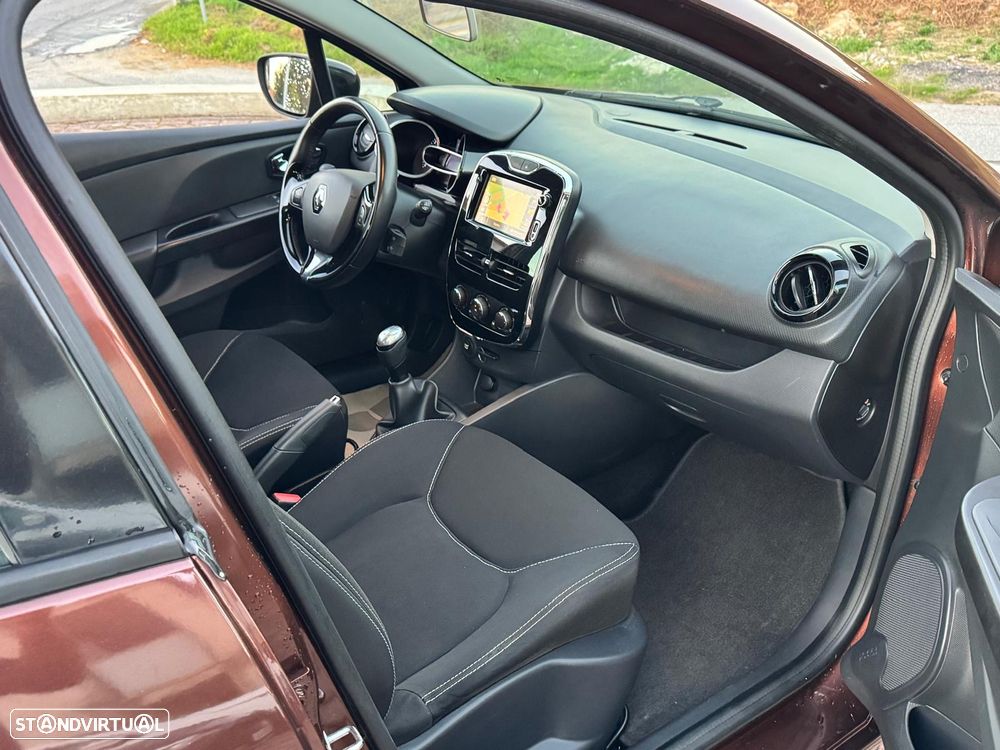 Renault Clio Sport Tourer 1.5 dCi Dynamique S - 6