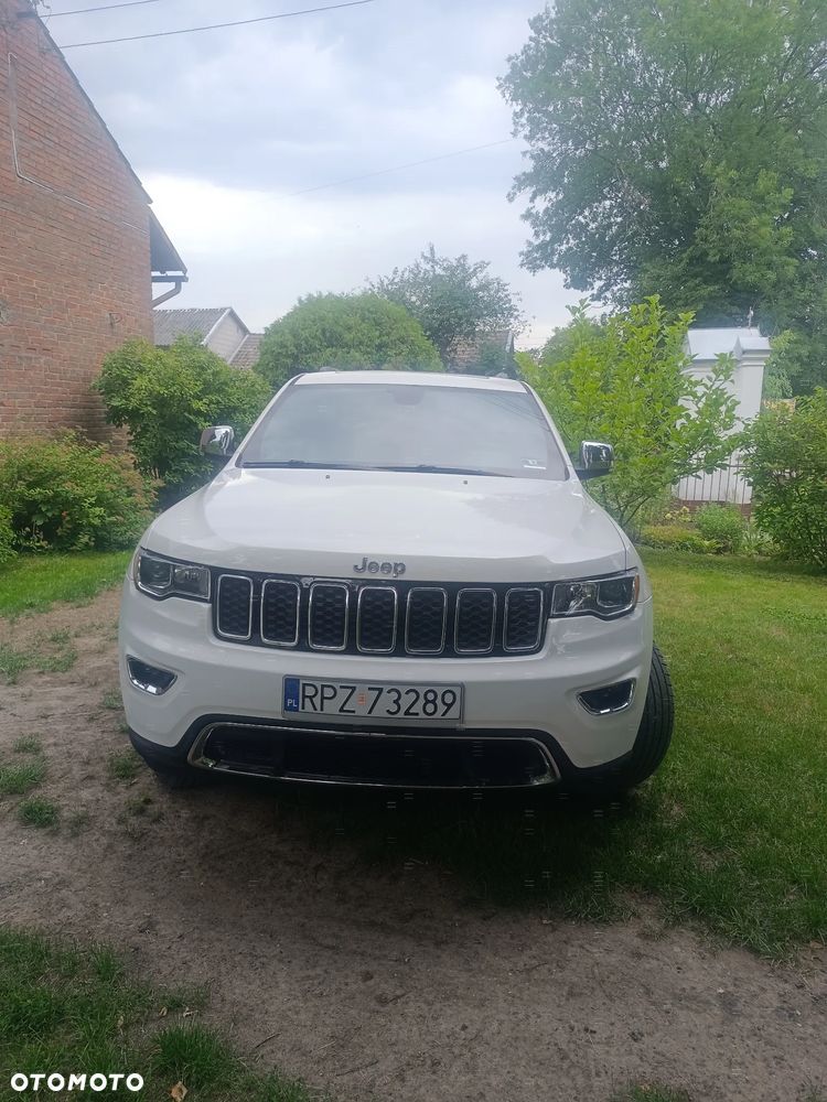 Jeep Grand Cherokee - 3