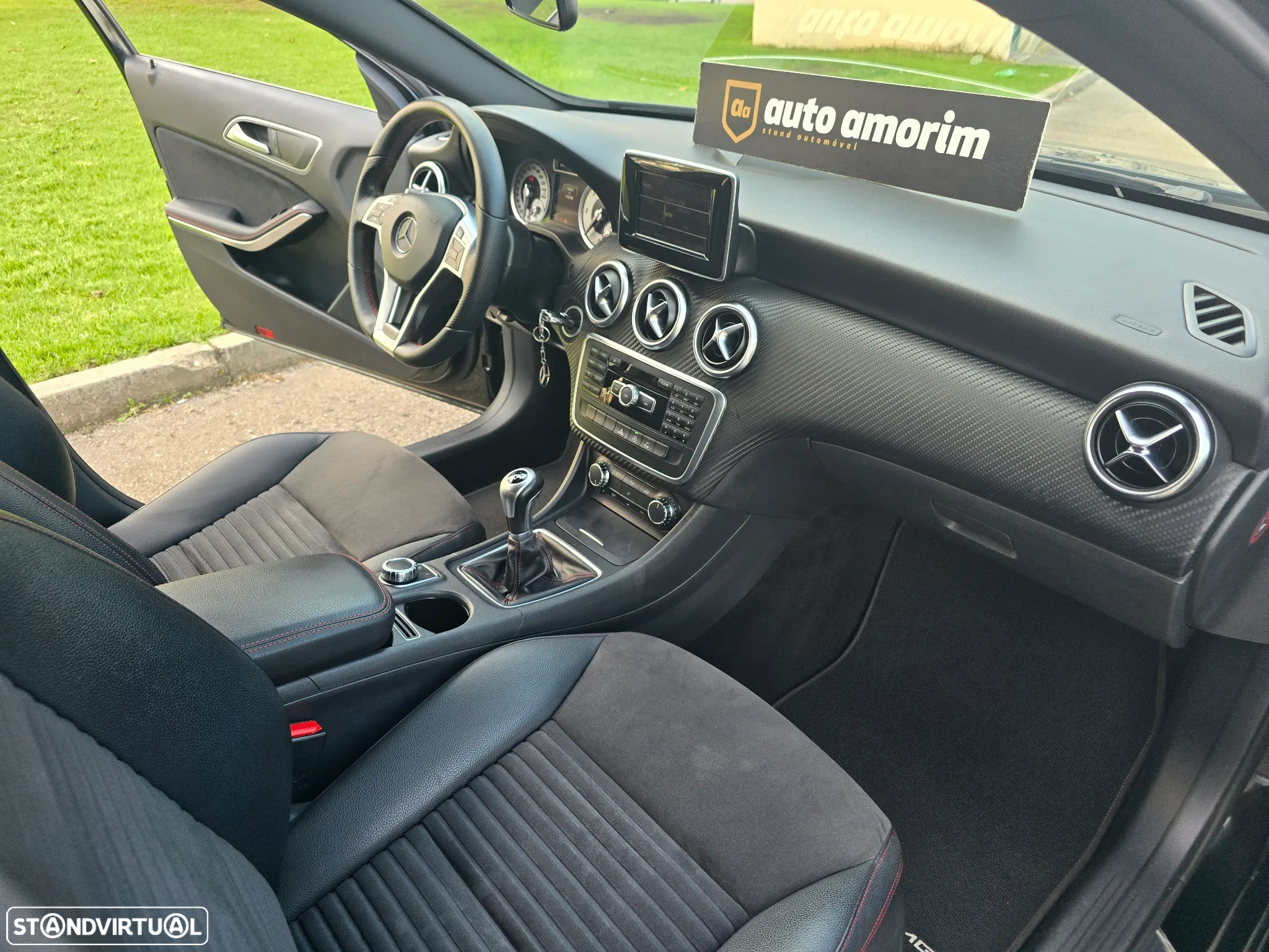 Mercedes-Benz A 180 CDi BE AMG Line - 21