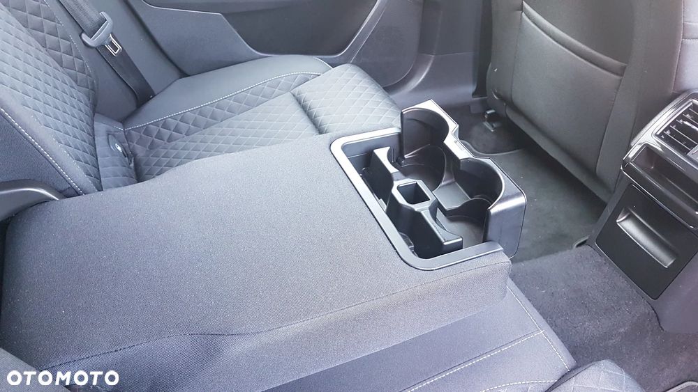 Skoda Superb 1.5 TSI Ambition DSG - 8