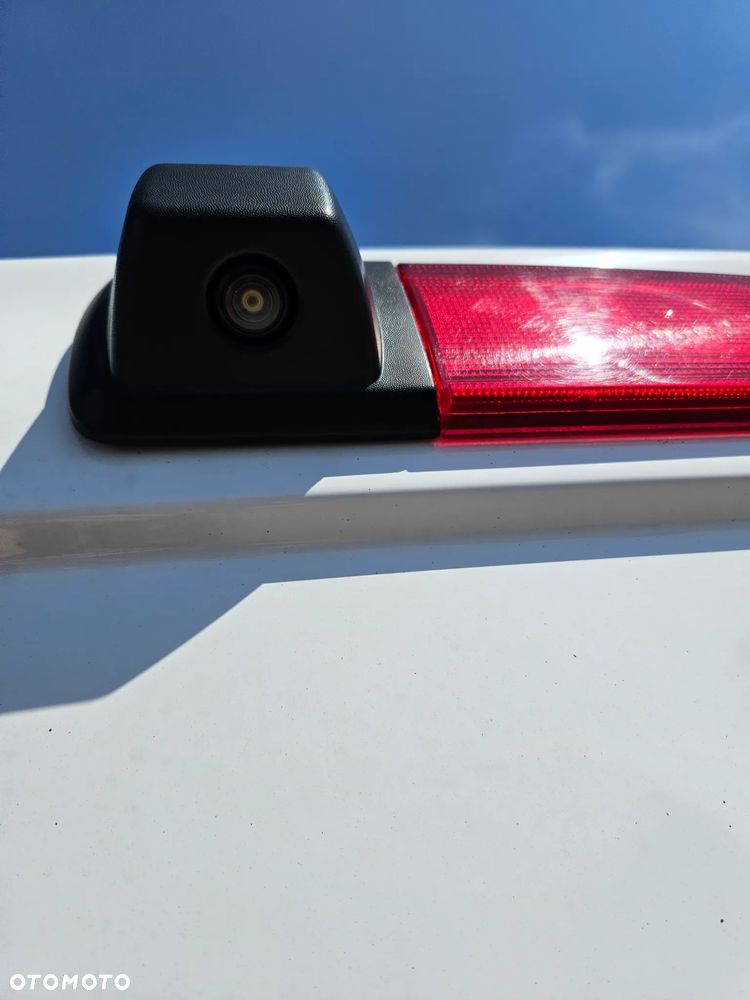 Opel Vivaro - 12
