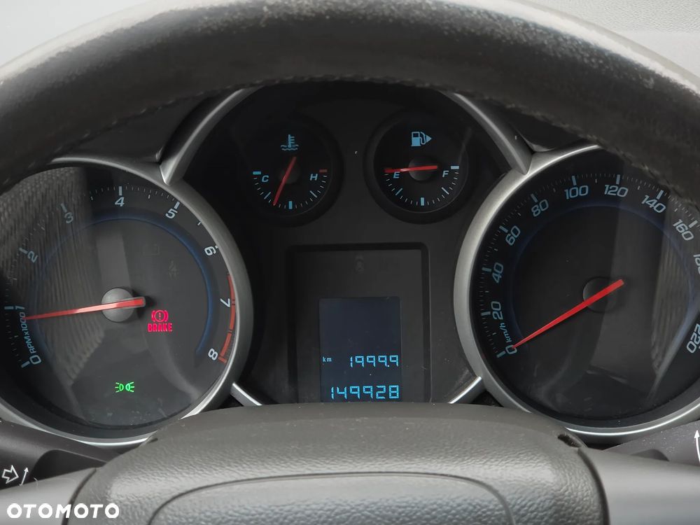 Chevrolet Cruze 1.6 - 10