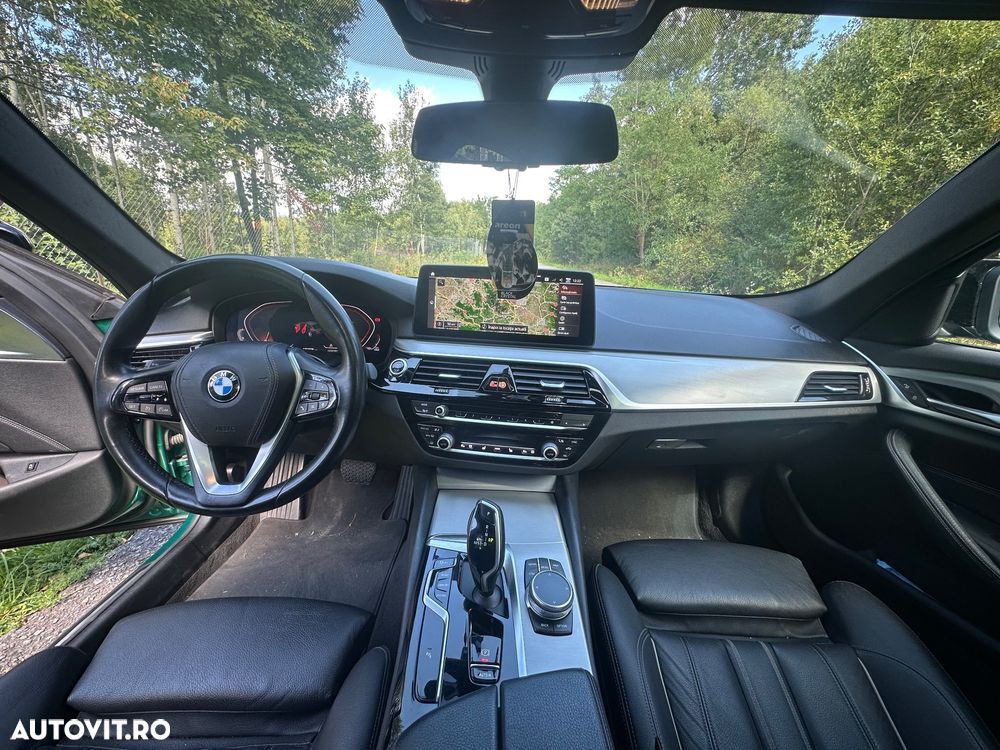 BMW Seria 5 520d xDrive AT MHEV - 17