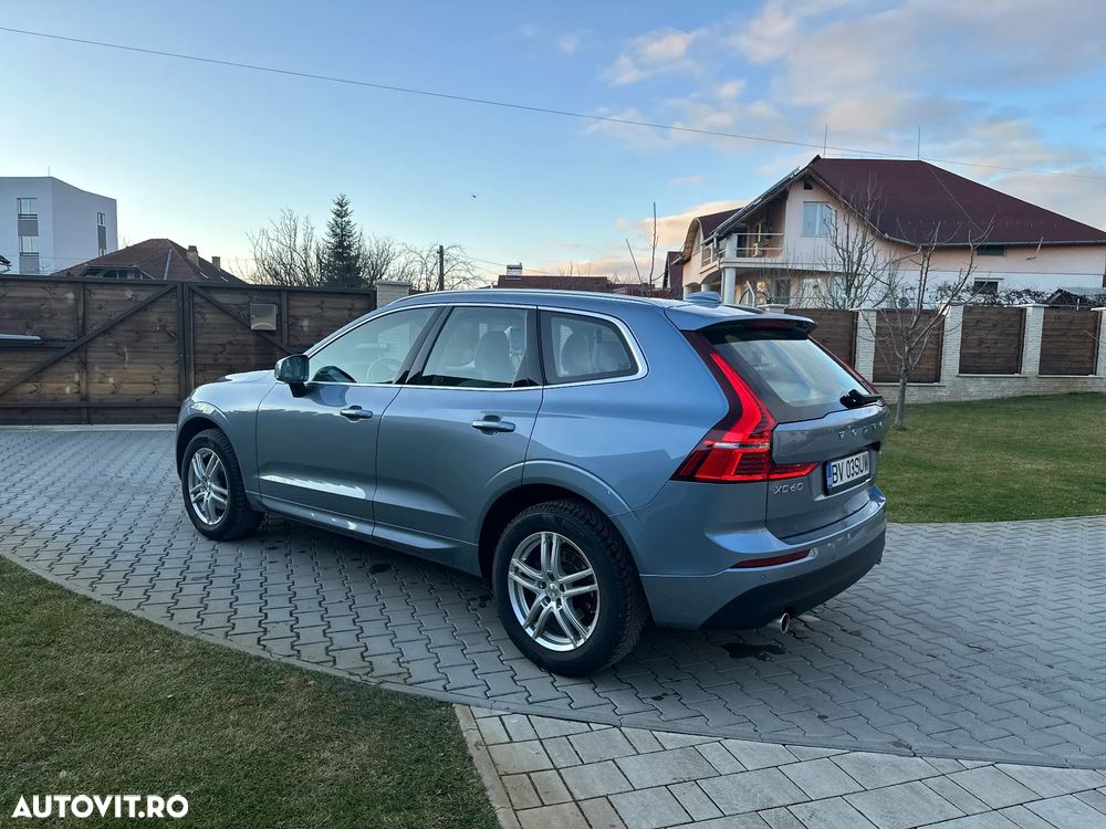 Volvo XC 60 D4 Geartronic Momentum Pro - 3