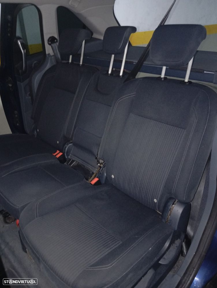 Ford Grand C-Max 1.6 TDCi Titanium S/S - 9