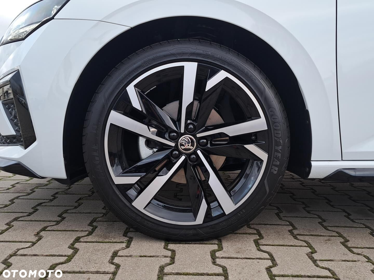 Skoda Scala 1.0 TSI Monte Carlo DSG - 33