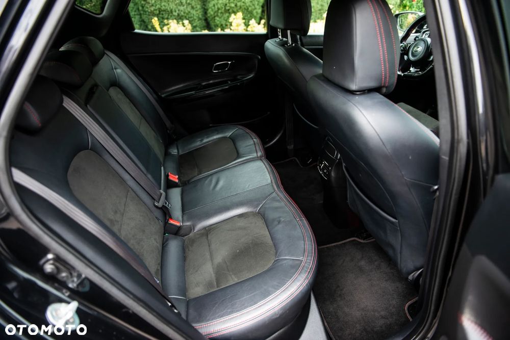 Kia Ceed 1.6 T-GDI GT-Challenge - 36