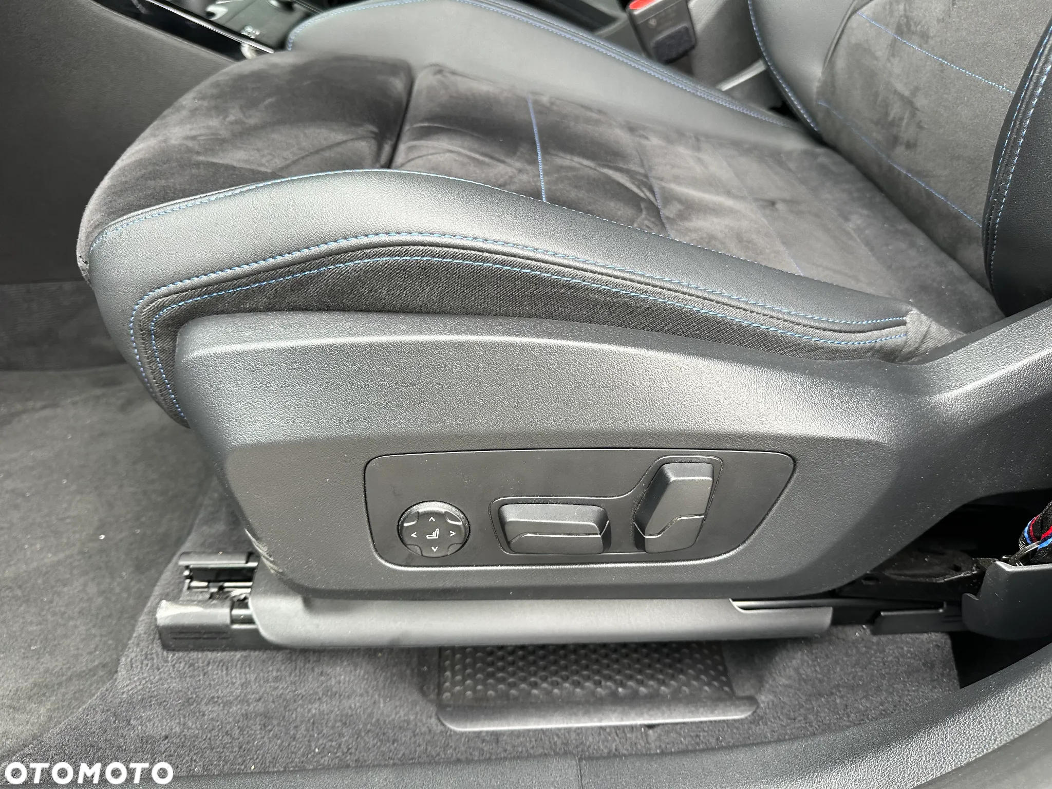 BMW X1 - 10