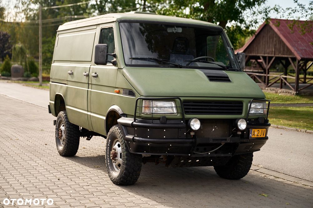 Iveco Daily - 16