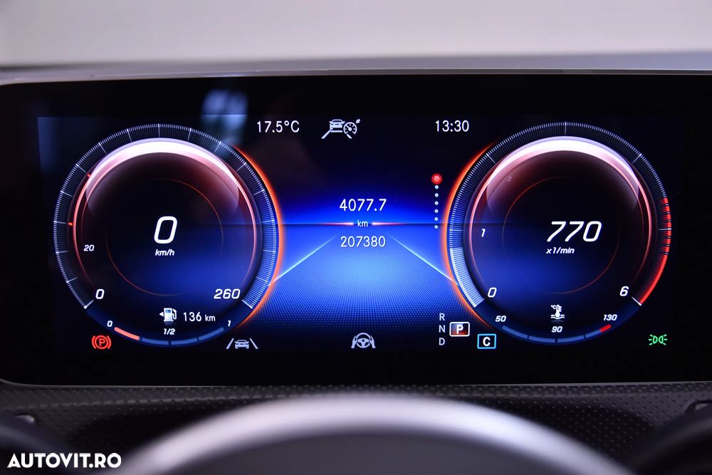 Mercedes-Benz CLA - 10