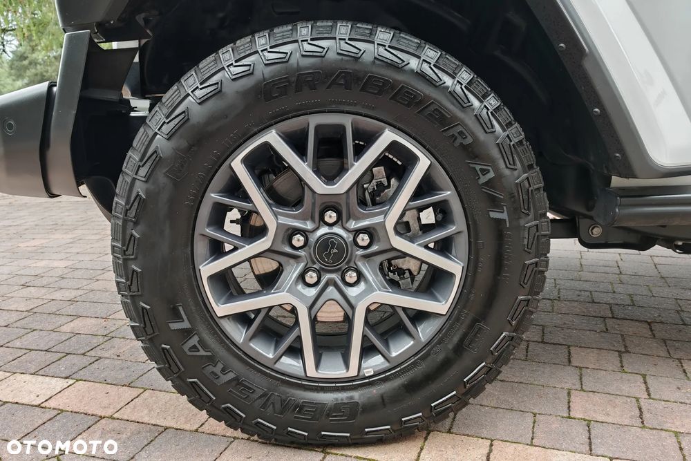 Jeep Wrangler Unlimited GME 2.0 Turbo Sahara - 35