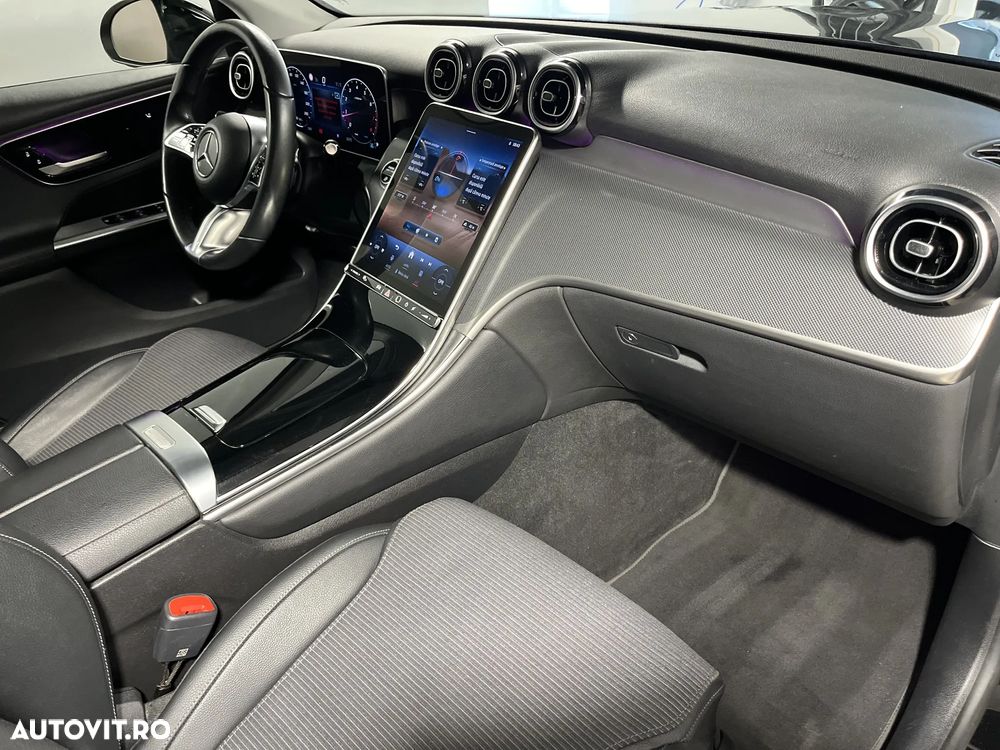 Mercedes-Benz GLC - 28