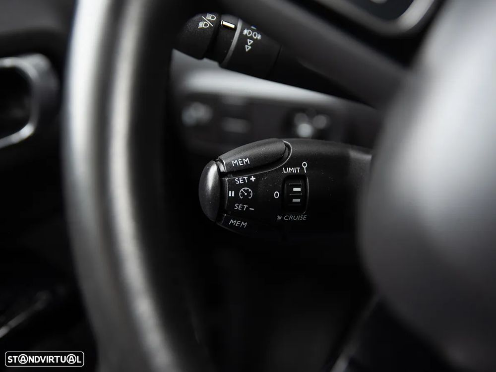 Citroën C3 BlueHDi S&S Shine Pack - 21