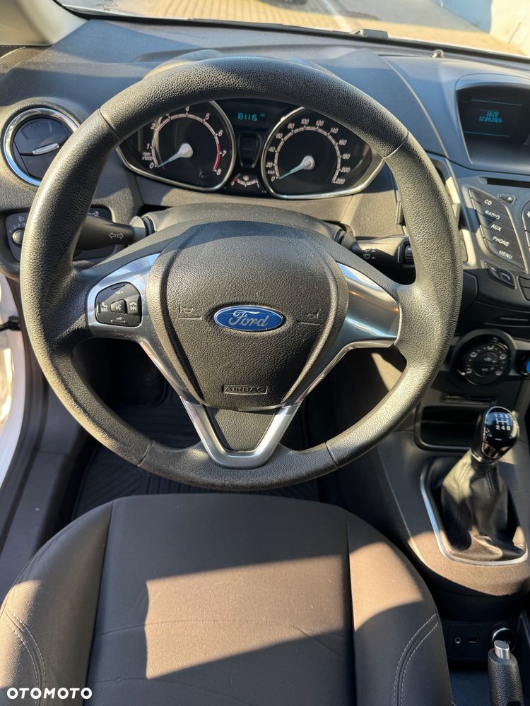 Ford Fiesta - 10