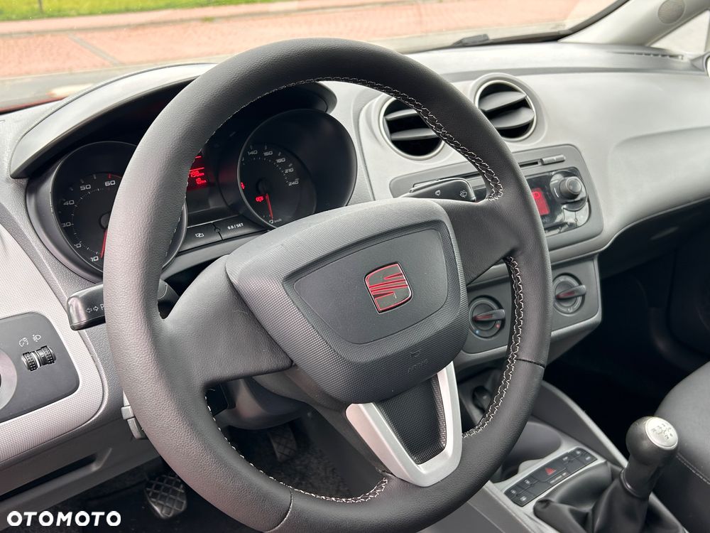 Seat Ibiza 1.4 16V Reference - 17