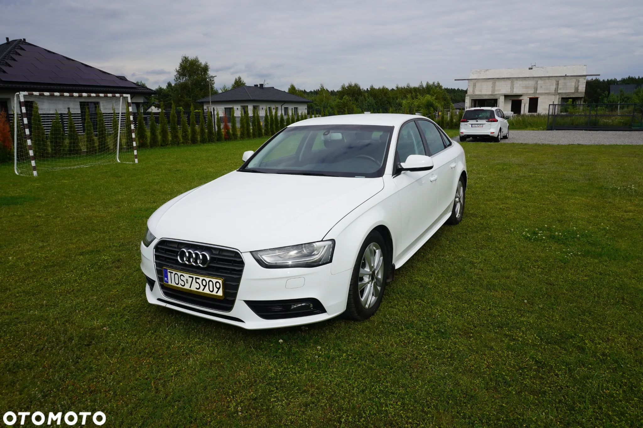 Audi A4 2.0 TDI ultra DPF Attraction - 1