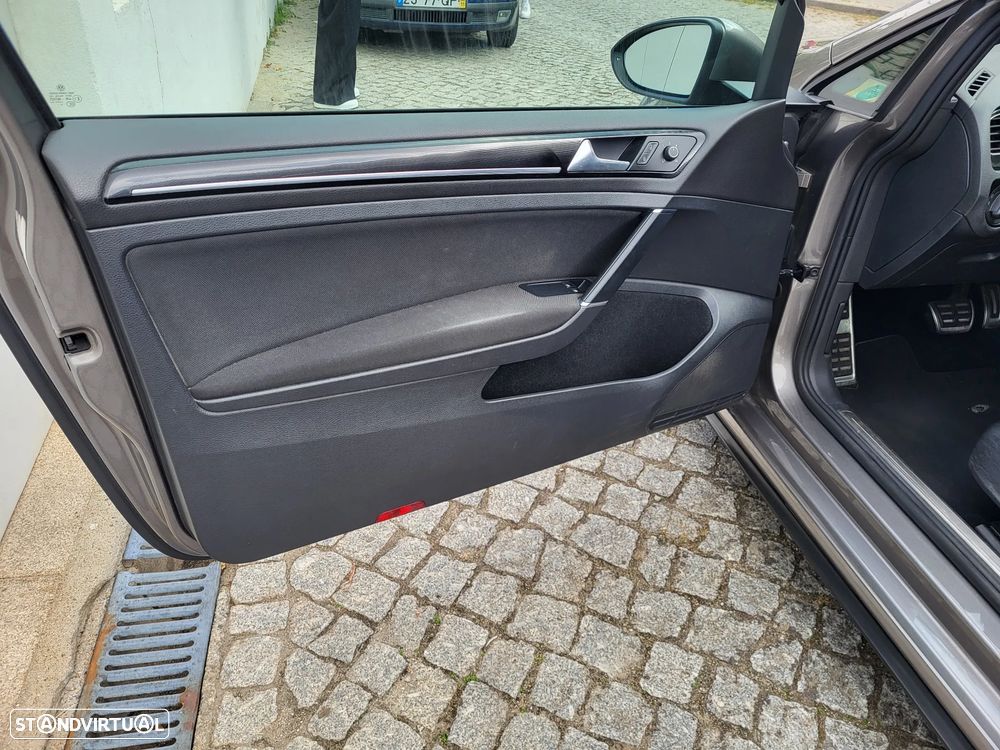 VW Golf 2.0 TDI GTD DSG - 10