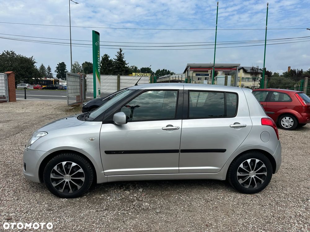 Suzuki Swift - 6