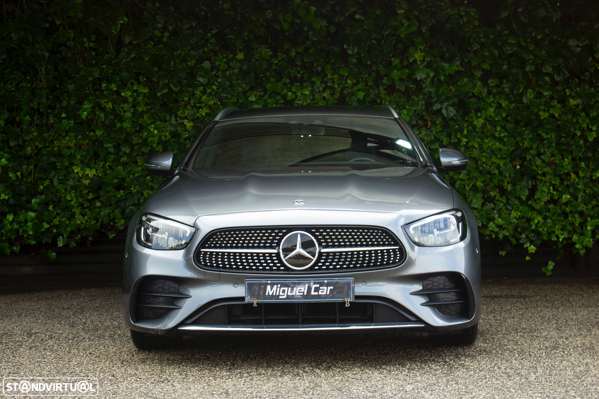Mercedes-Benz E 220 d AMG Line - 2