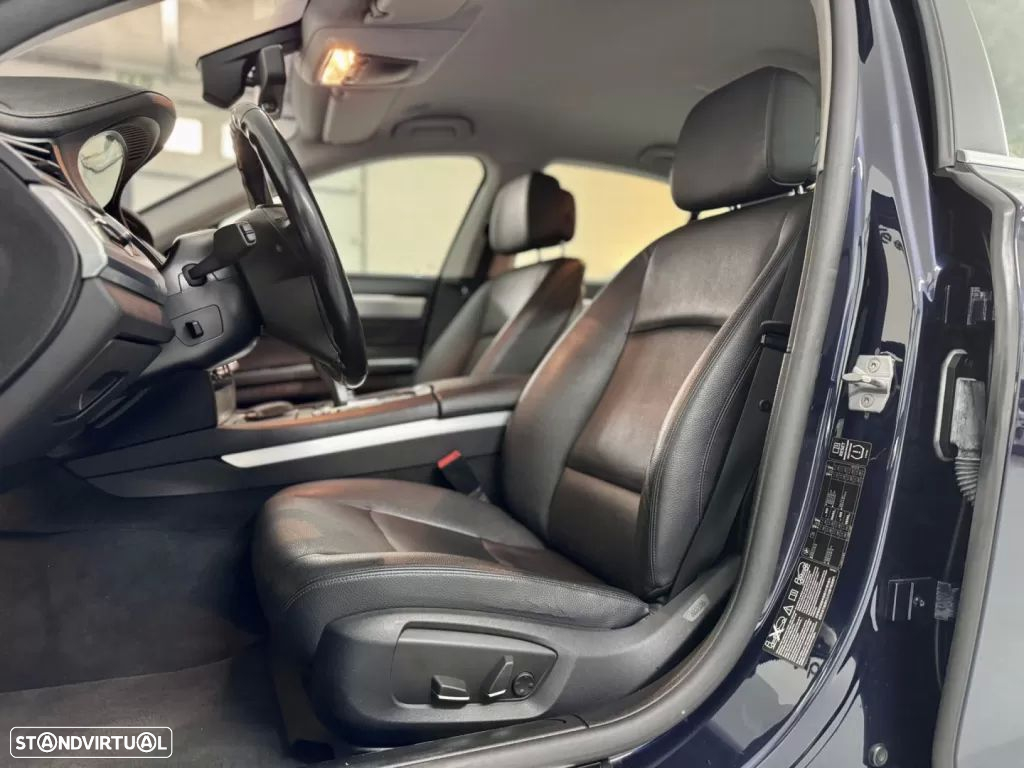 BMW 730 - 24